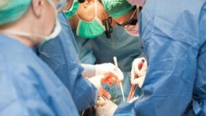 cirugía vascular angiología código aorta
