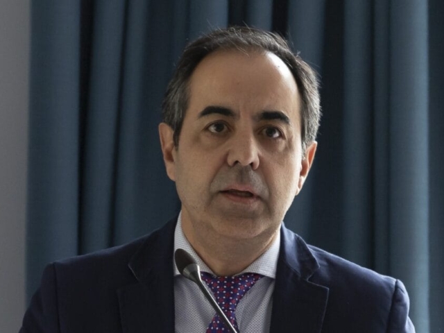 Miguel, Prof. Javier de