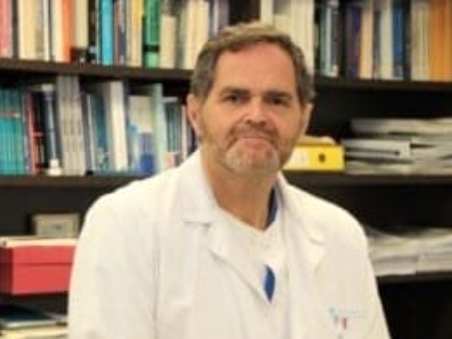 P&eacute;rez Segura, Prof. Pedro