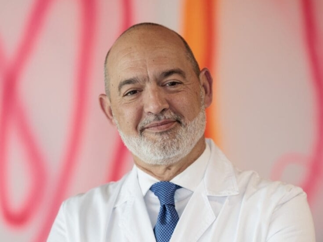Serrano, Dr. Javier