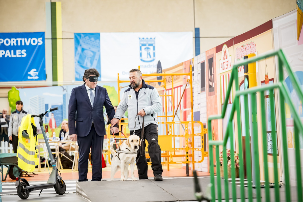 exhibición perros guía ONCE