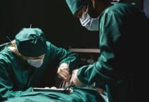 El desajuste entre el sexo el paciente y el cirujano no impulsa las disparidades en la cirugía cardíaca
