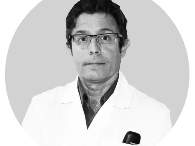 &Aacute;lvarez-Linera Prado, Dr. Juan
