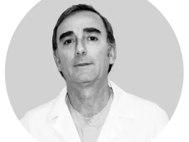 &Aacute;lvarez Bernardi, Dr. Julio