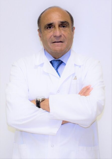 Dr. César Canales Bedoya