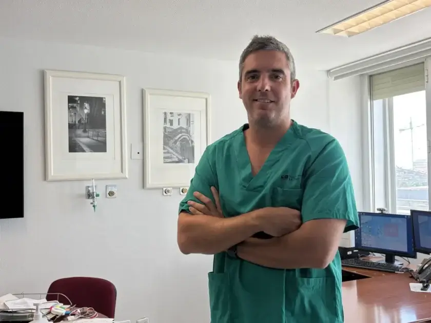 Pedro de María Pallarés, especialista del Servicio de Aparato Digestivo del Hospital Universitario La Paz