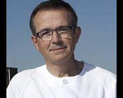 Dr. Pedro Tomás Gómez Cía
