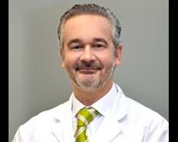 Dr. Luis Álvarez-Galovich